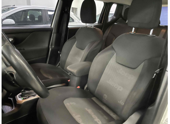 Jeep Renegade Longitude 1.8 AT Flex 2016/2016