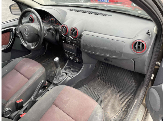 Renault Sandero Stepway 1.6 2013/2014