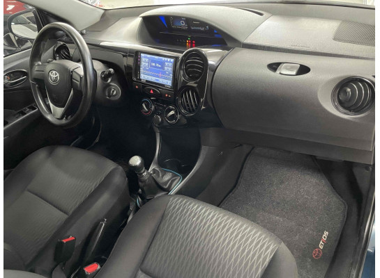 Toyota Etios X MT 1.3L 2017/2018