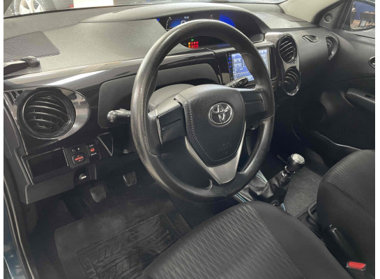 Toyota Etios X MT 1.3L 2017/2018