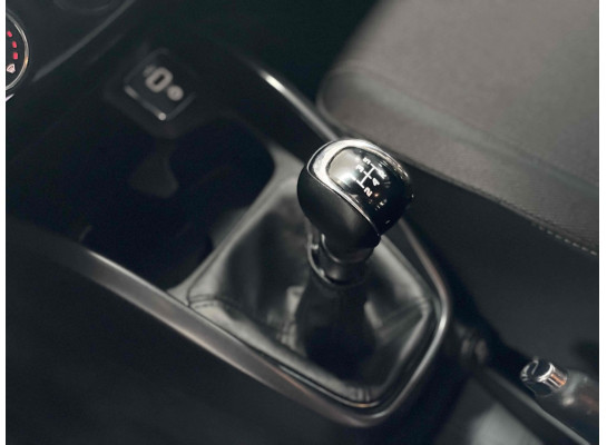 FIAT Cronos 1.8 Precision 2018/2019