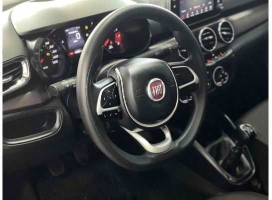 FIAT Cronos 1.8 Precision 2018/2019