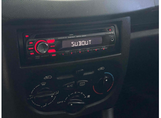 Peugeot 207 Passion XR 1.4 Flex 8V 4p 2012/2013