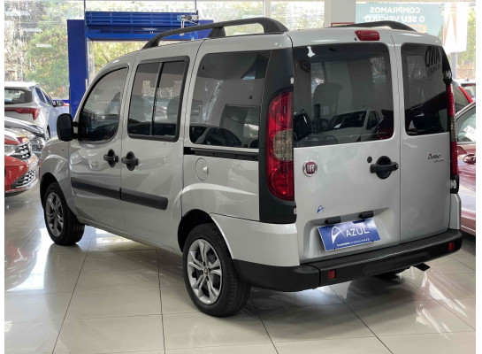 FIAT Doblò Essence 7 Lugares 1.8 16V Flex 2019/2020
