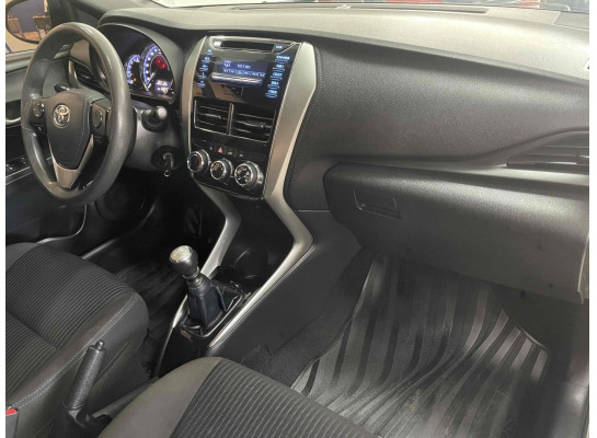 Toyota Yaris 1.3 16V FLEX 2018/2019