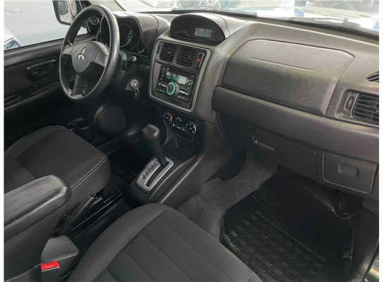 Mitsubishi Pajero TR4 Flex 2013/2014
