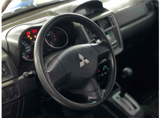 Mitsubishi Pajero TR4 Flex 2013/2014
